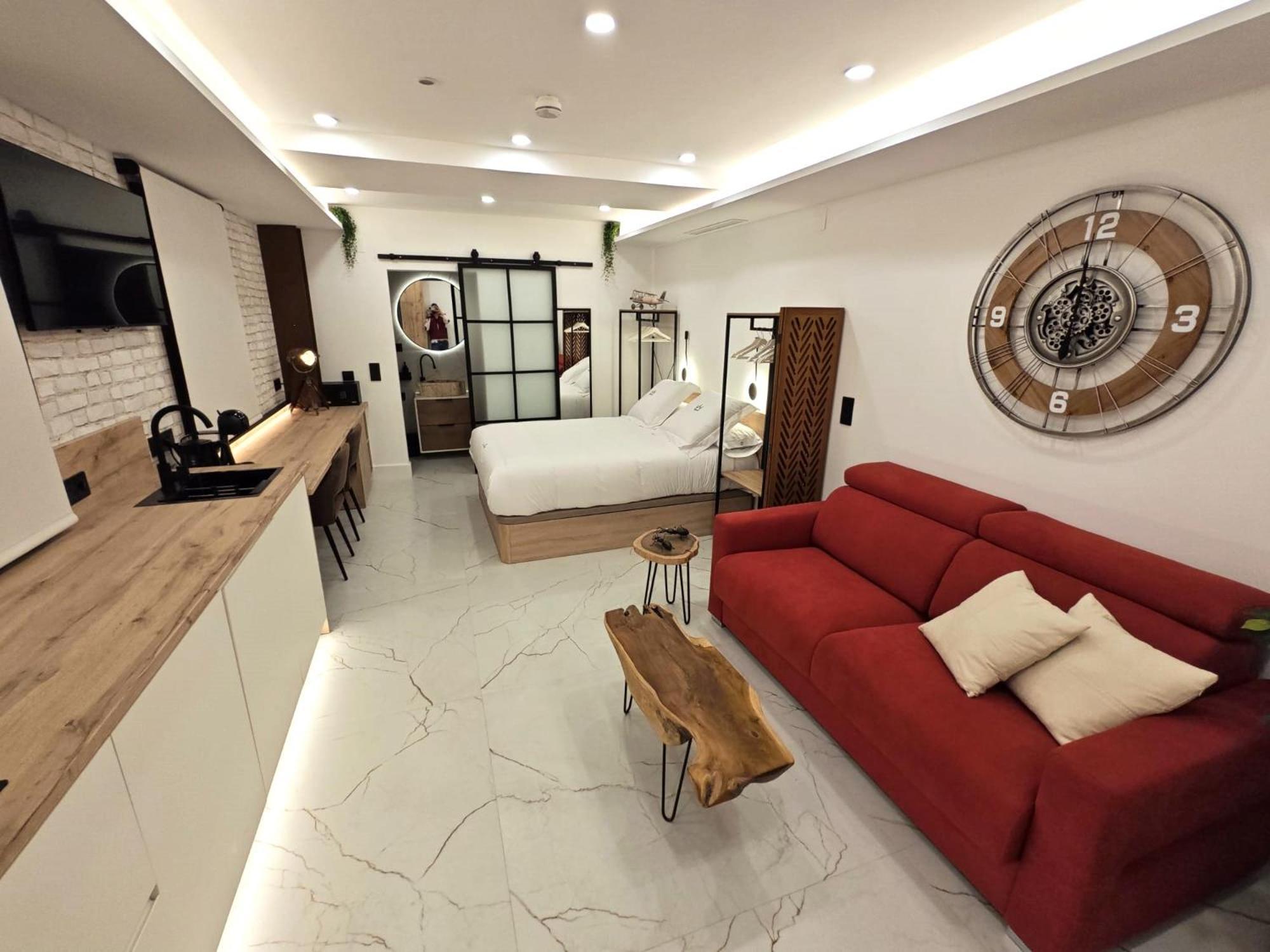 La Parada Del Rey - Luxury Suites ปลาเซนเซีย ภายนอก รูปภาพ