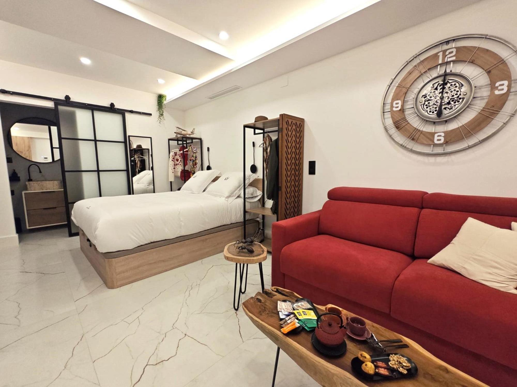 La Parada Del Rey - Luxury Suites ปลาเซนเซีย ภายนอก รูปภาพ