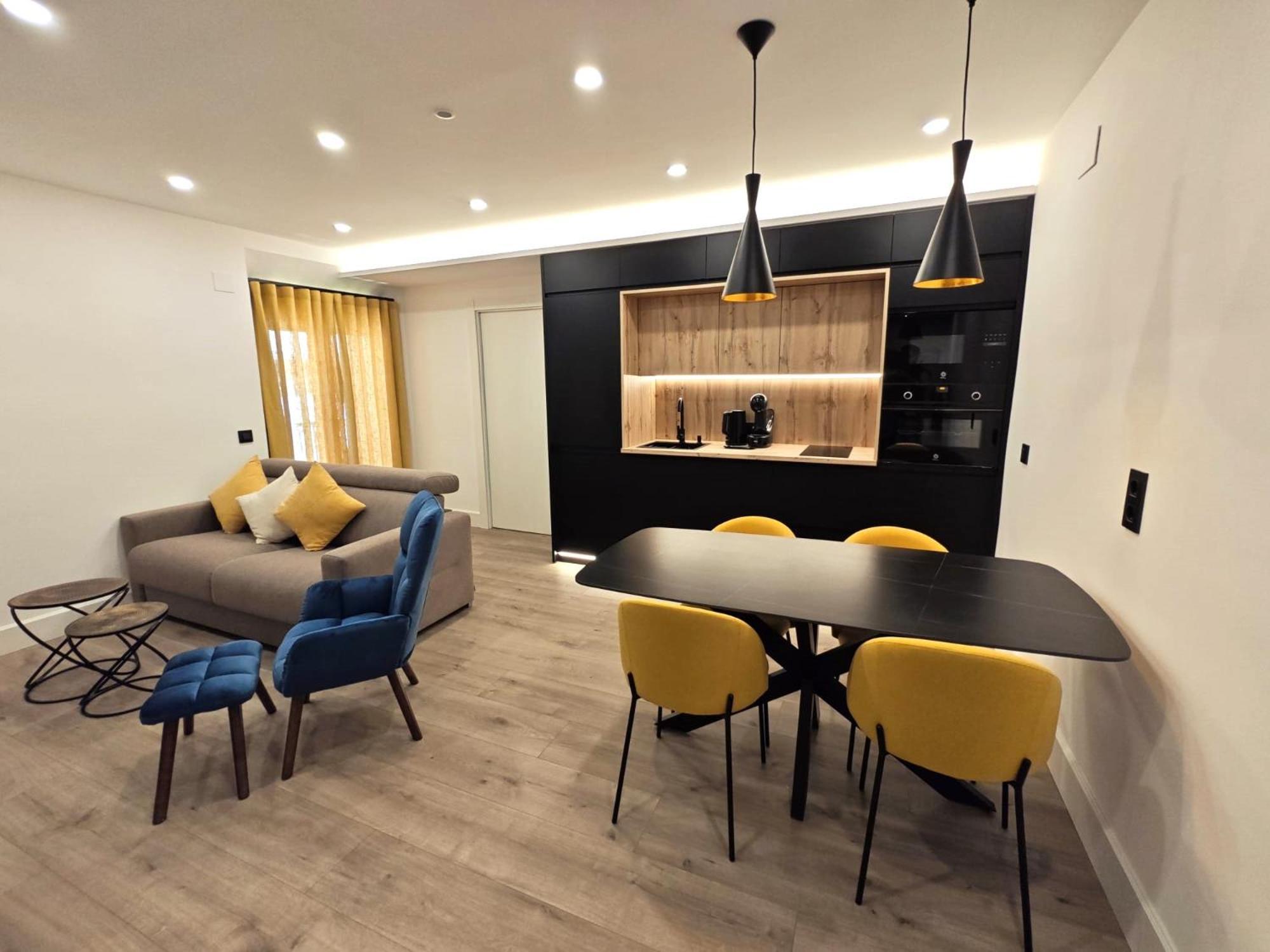 La Parada Del Rey - Luxury Suites ปลาเซนเซีย ภายนอก รูปภาพ
