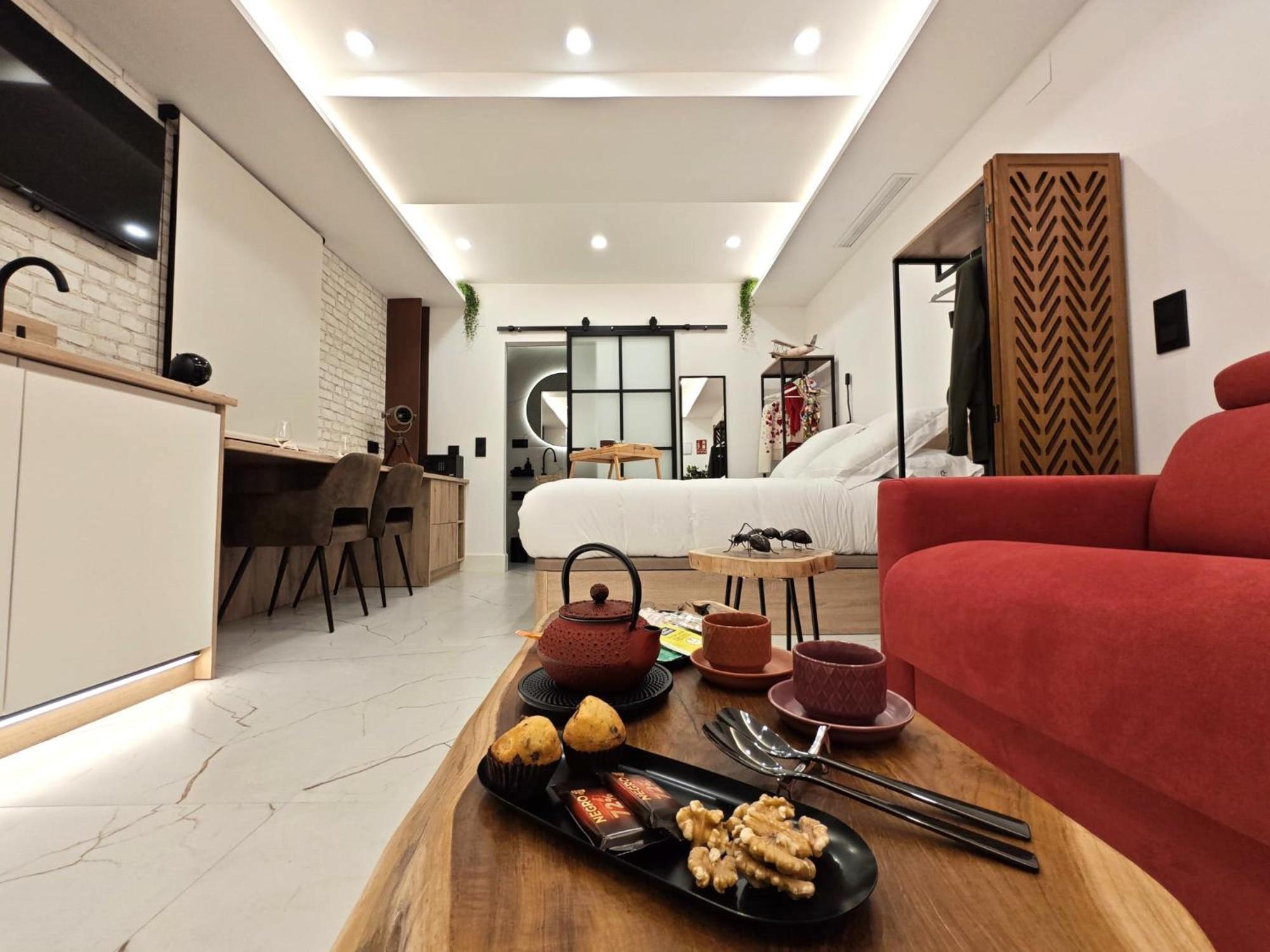 La Parada Del Rey - Luxury Suites ปลาเซนเซีย ภายนอก รูปภาพ